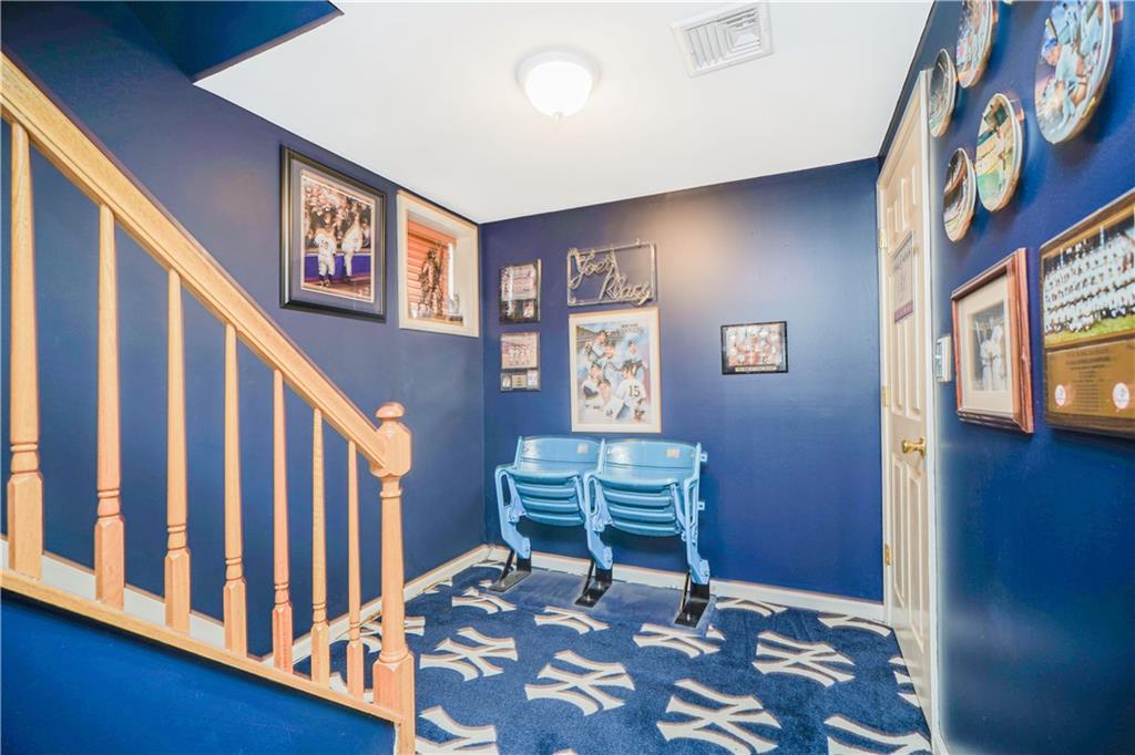 462 Holdridge Avenue Annadale Staten Island NY 10312