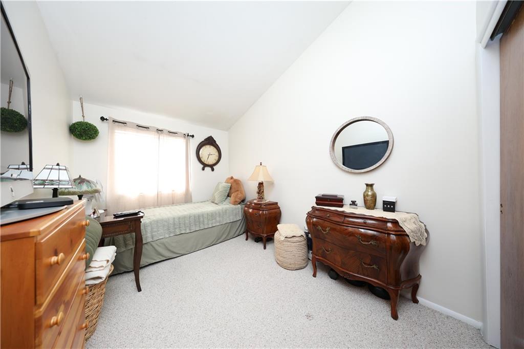 15 Stratford Court New Springville Staten Island NY 10314