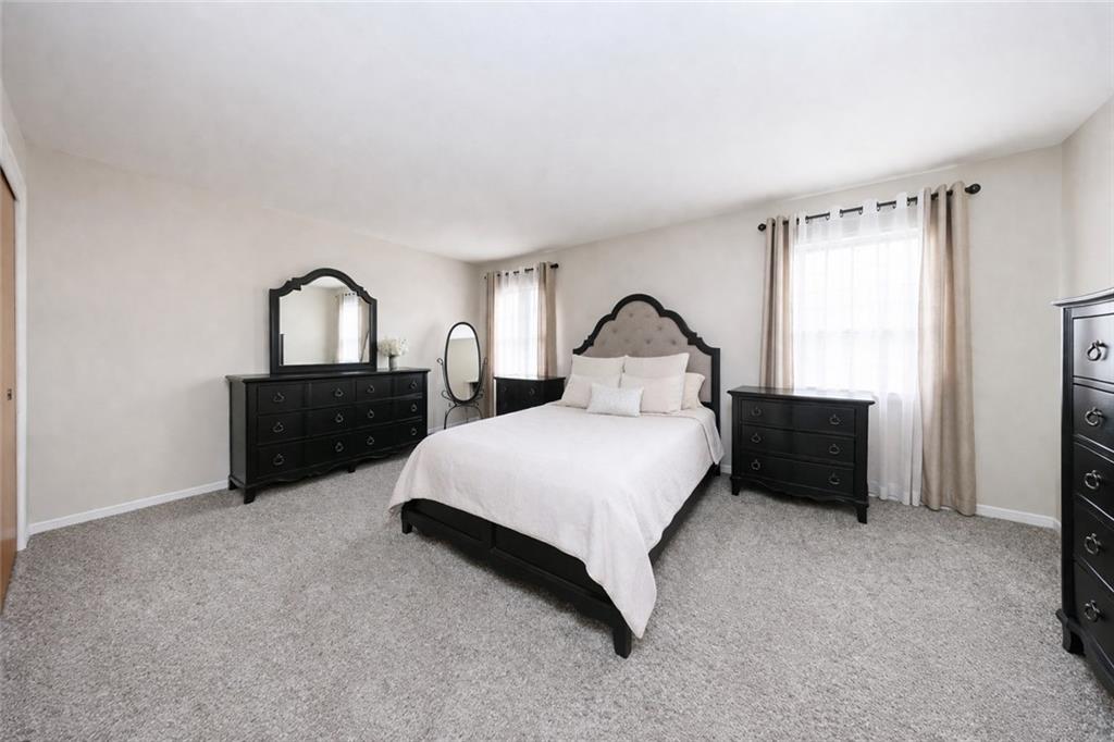 15 Stratford Court New Springville Staten Island NY 10314