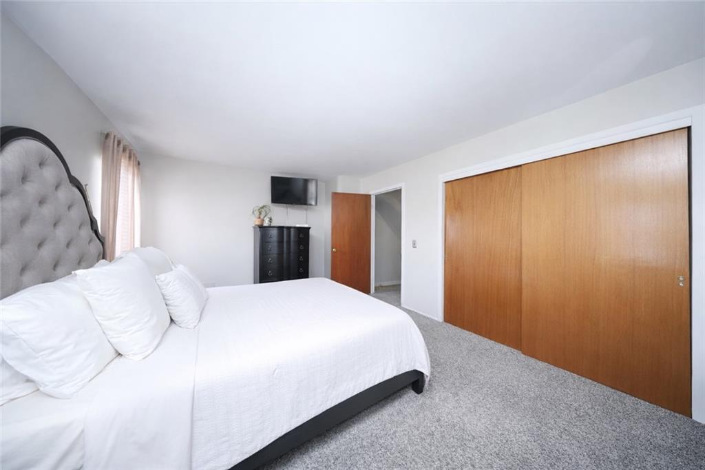 15 Stratford Court New Springville Staten Island NY 10314