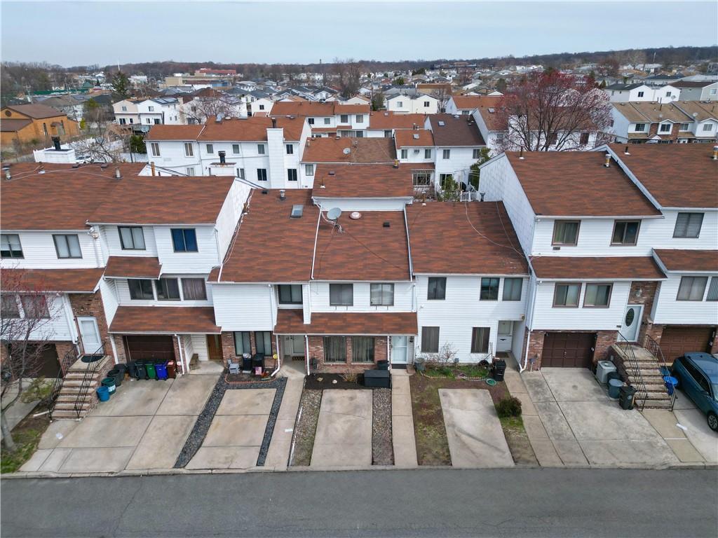15 Stratford Court New Springville Staten Island NY 10314