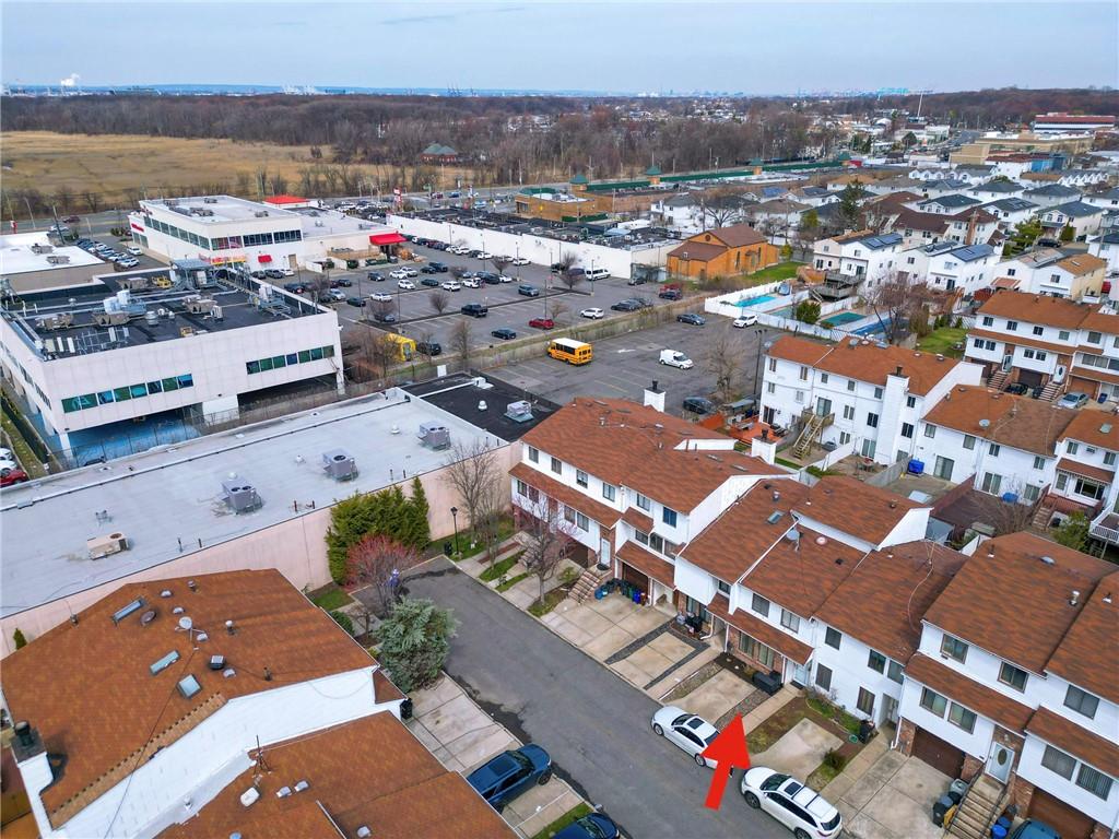 15 Stratford Court New Springville Staten Island NY 10314