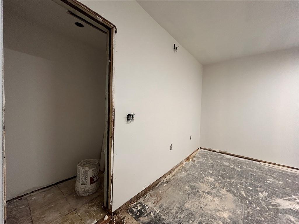 59 Saint Marys Avenue Rosebank State Island NY 10305