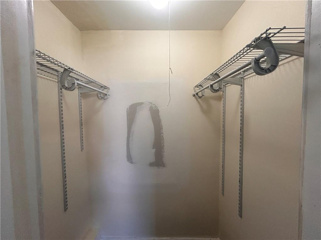 59 Saint Marys Avenue Rosebank State Island NY 10305