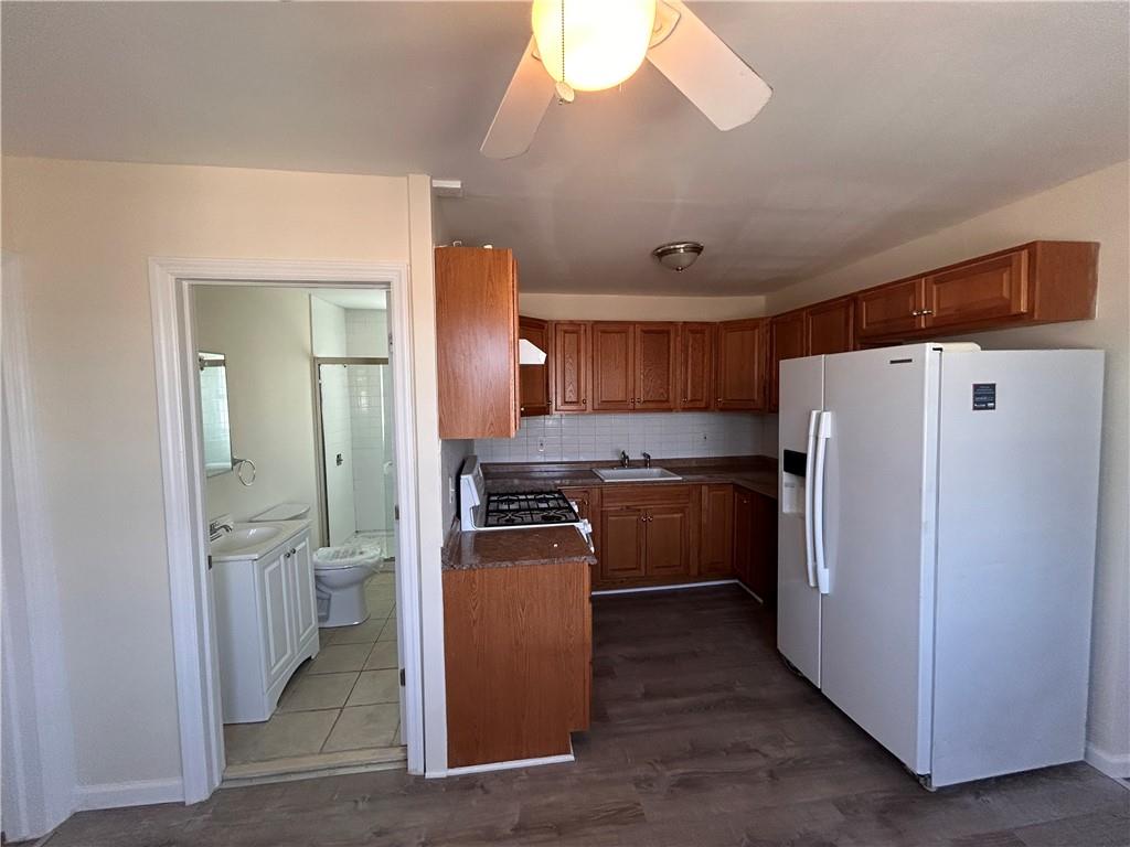 59 Saint Marys Avenue Rosebank State Island NY 10305