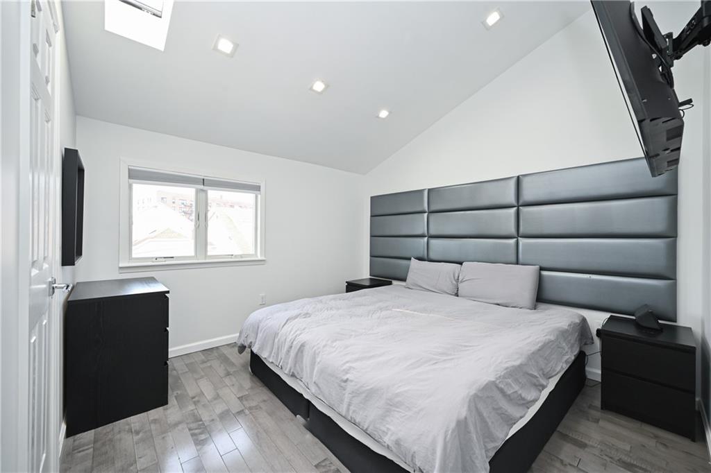 33 Kings Place Gravesend Brooklyn NY 11223