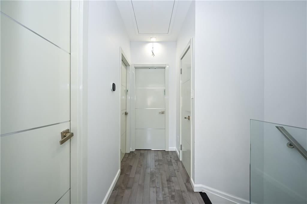 33 Kings Place Gravesend Brooklyn NY 11223