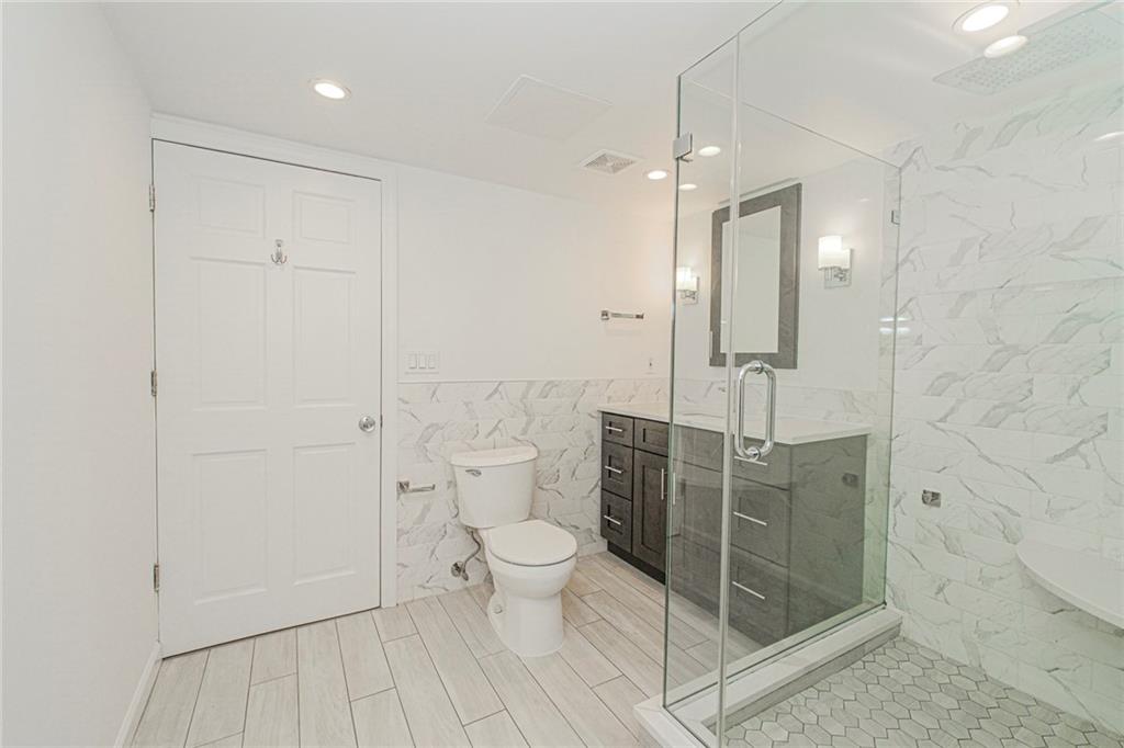 984 77th Street Dyker Heights Brooklyn NY 11228