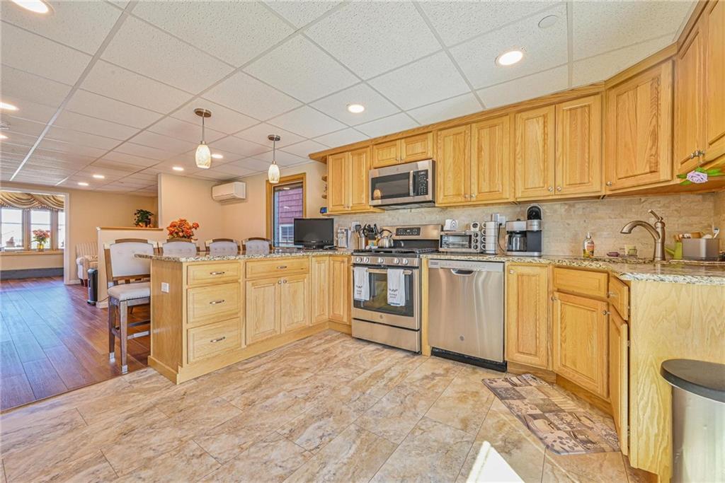 20 West 18th Road Broad Channel Broad Channel NY 11693