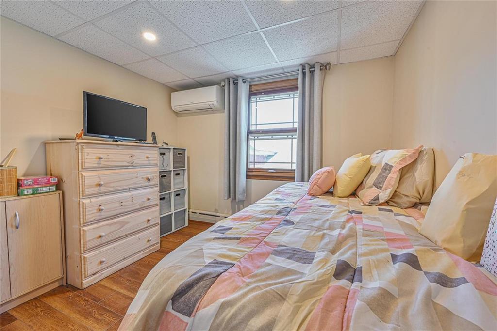 20 West 18th Road Broad Channel Broad Channel NY 11693