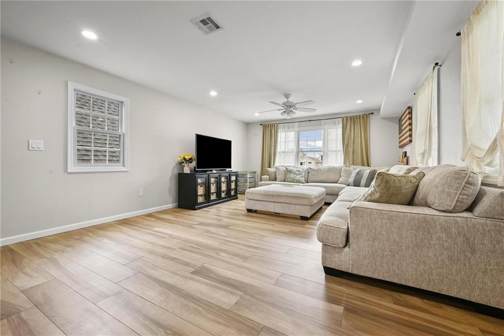 40 West 13th Road Broad Channel Broad Channel NY 11693