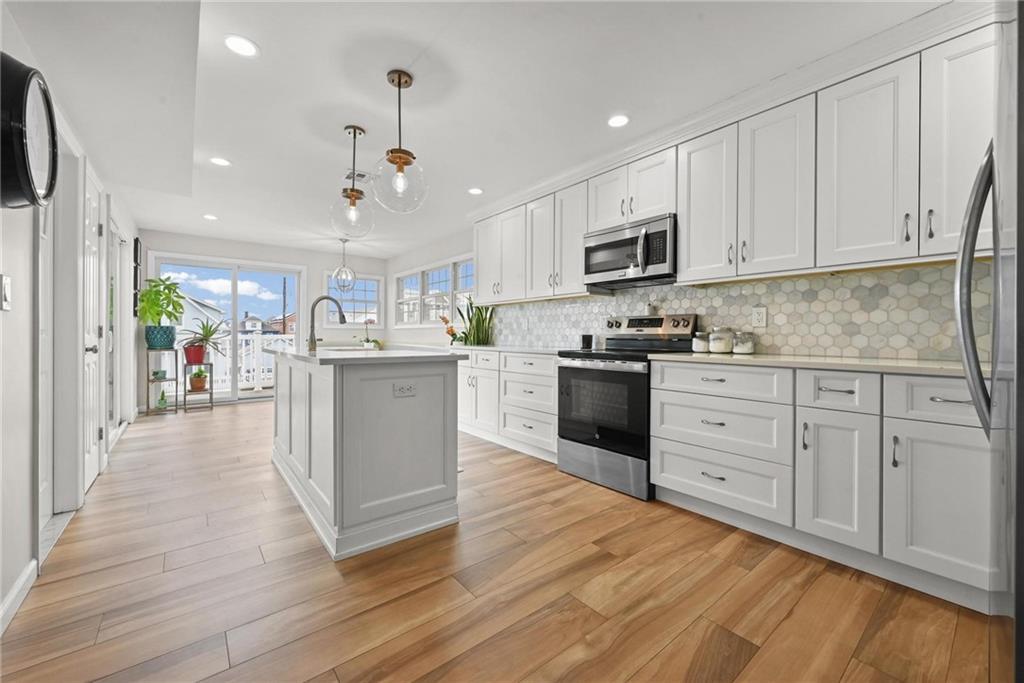 40 West 13th Road Broad Channel Broad Channel NY 11693