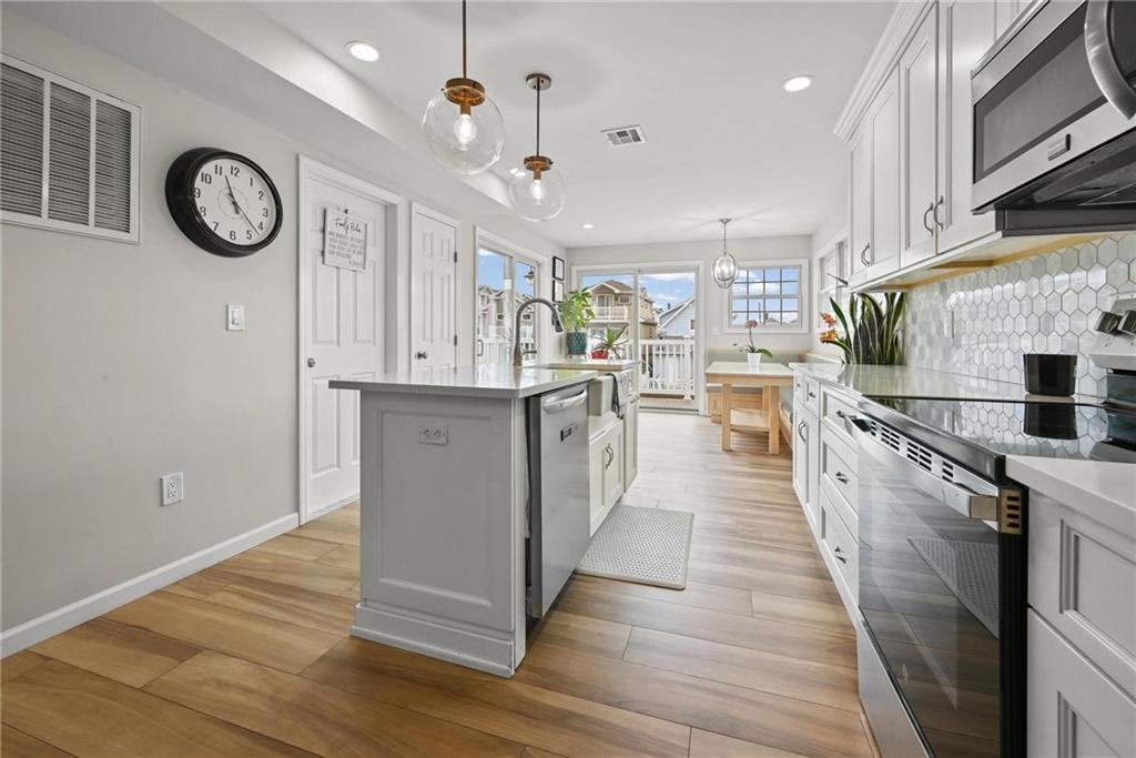 40 West 13th Road Broad Channel Broad Channel NY 11693