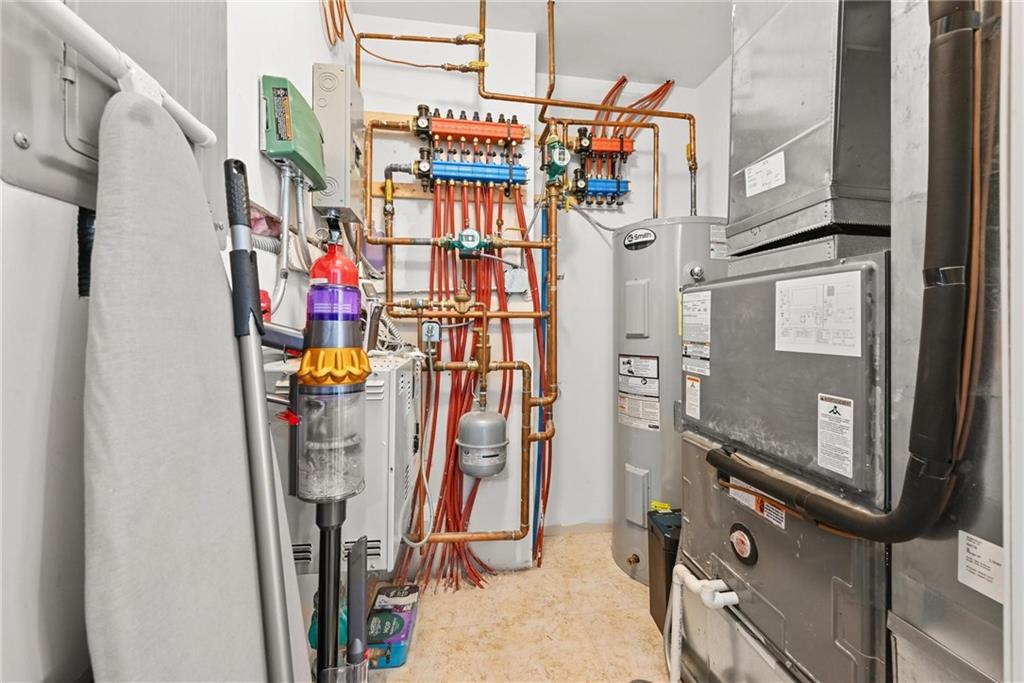 40 West 13th Road Broad Channel Broad Channel NY 11693