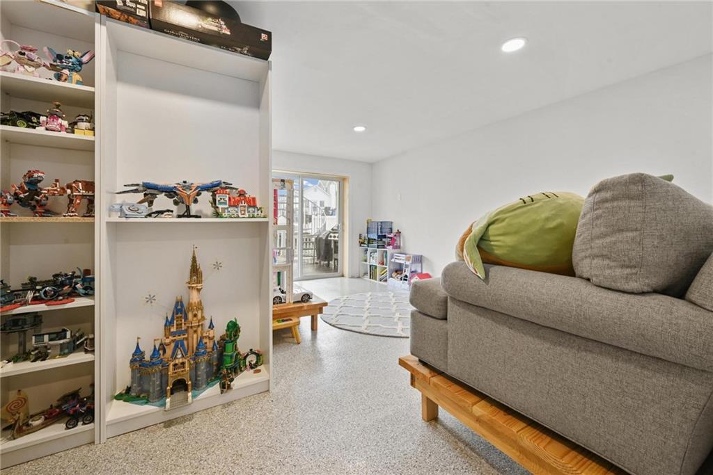 40 West 13th Road Broad Channel Broad Channel NY 11693