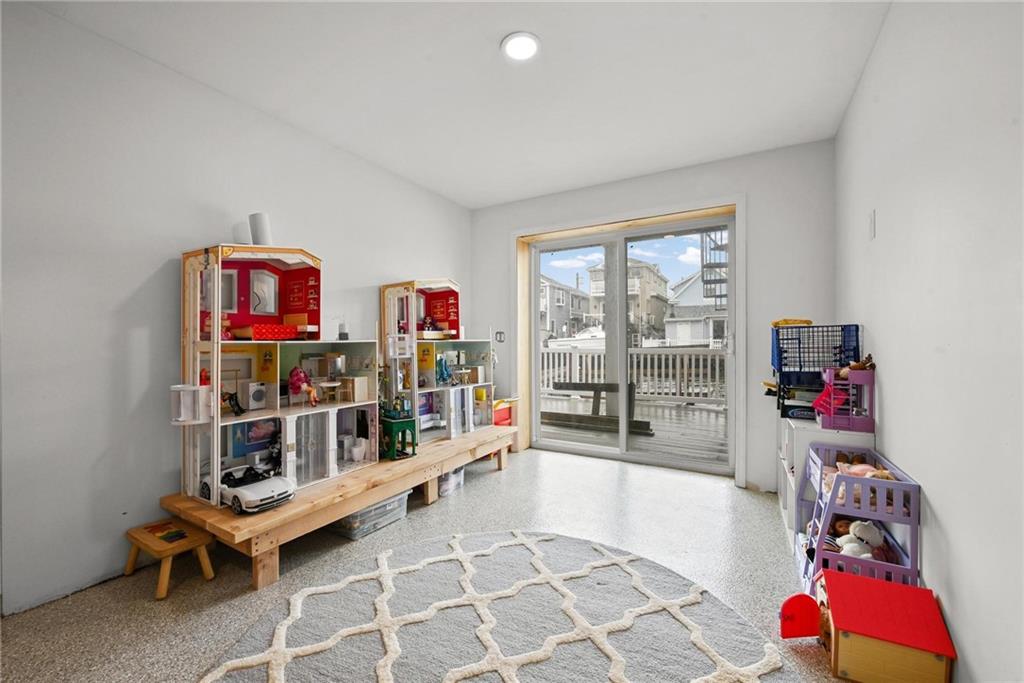 40 West 13th Road Broad Channel Broad Channel NY 11693