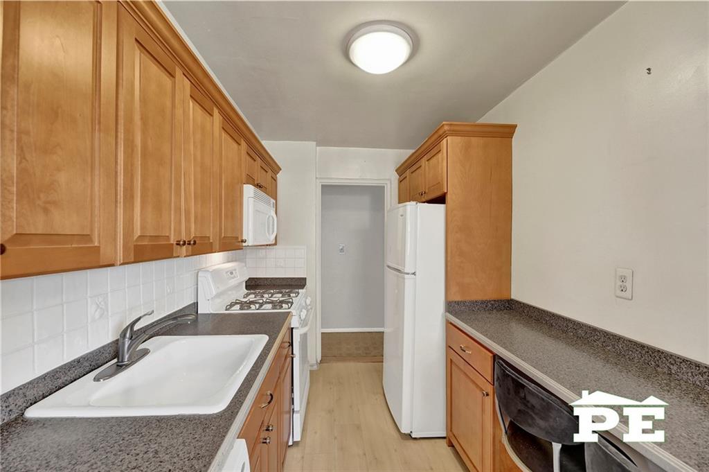 88-12 151st Avenue Howard Beach Howard Beach NY 11414