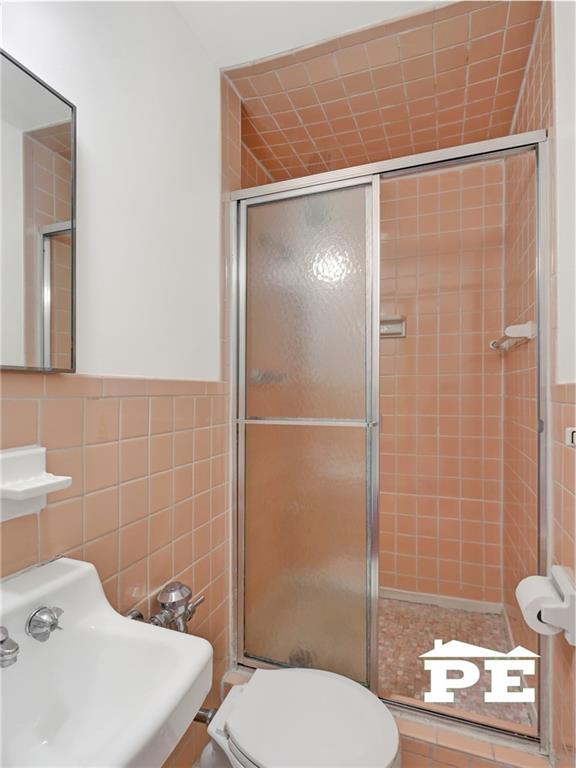 88-12 151st Avenue Howard Beach Howard Beach NY 11414