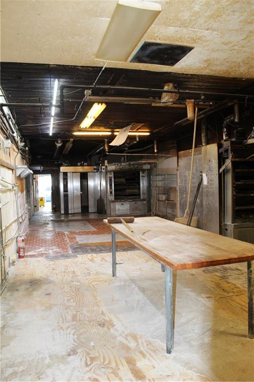 6321 Amboy Road Pleasant Plains Staten Island NY 10309