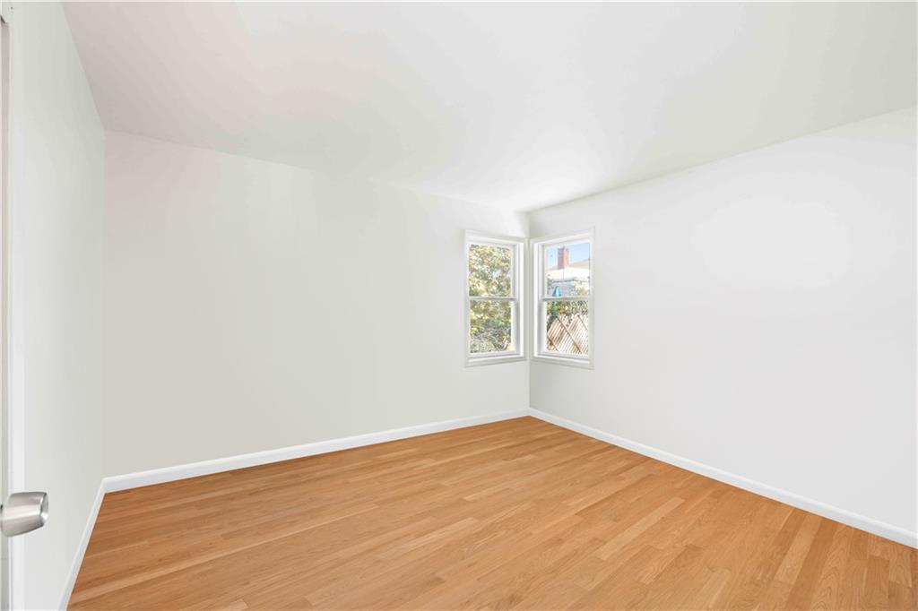 428 Virginia Avenue Rosebank Staten Island NY 10305