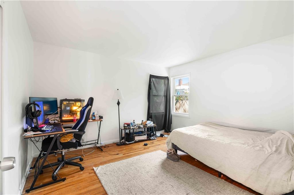 428 Virginia Avenue Rosebank Staten Island NY 10305