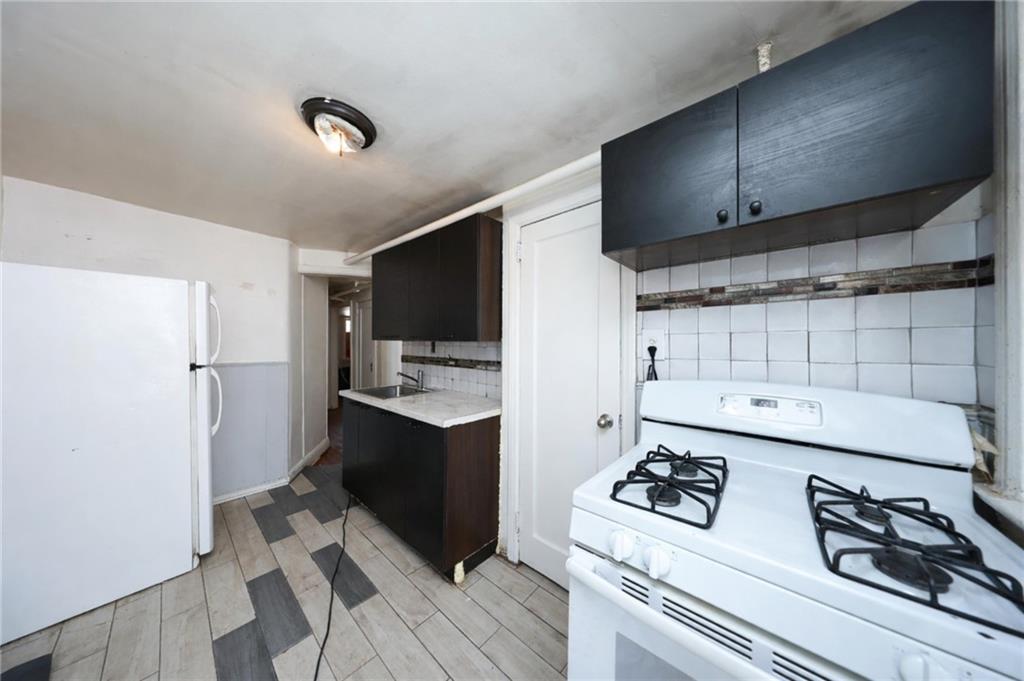 39 Bay 10th Street Bath Beach Brooklyn NY 11228