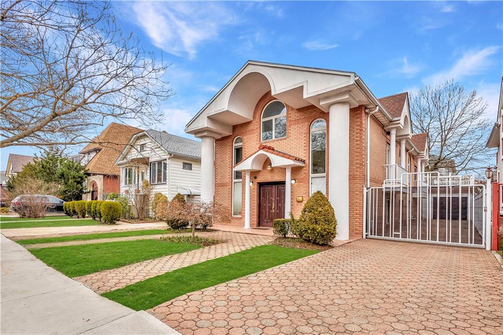 65 Amherst Street Manhattan Beach Brooklyn NY 11235