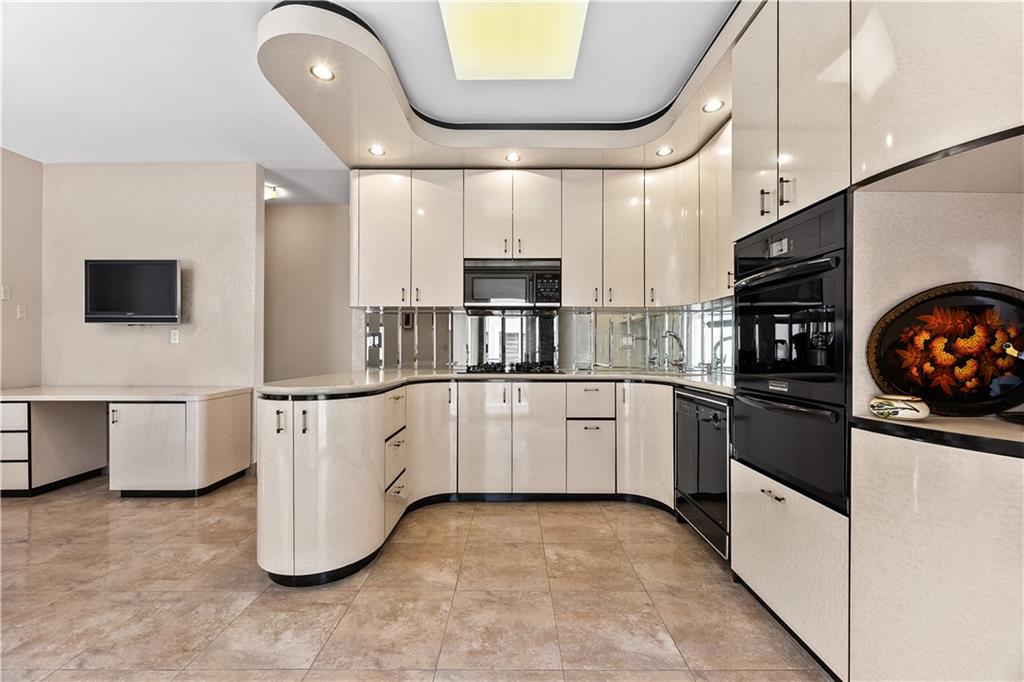 65 Amherst Street Manhattan Beach Brooklyn NY 11235