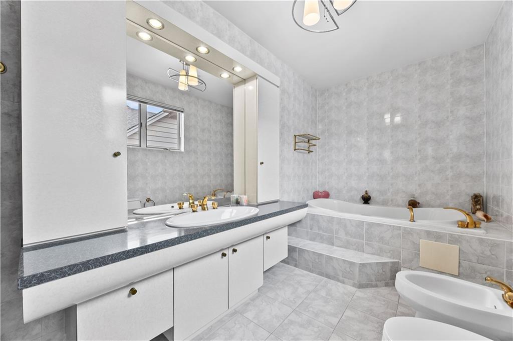 65 Amherst Street Manhattan Beach Brooklyn NY 11235