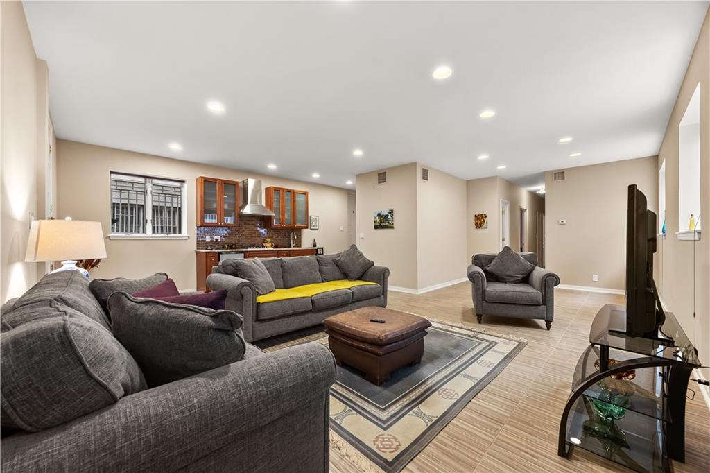 65 Amherst Street Manhattan Beach Brooklyn NY 11235