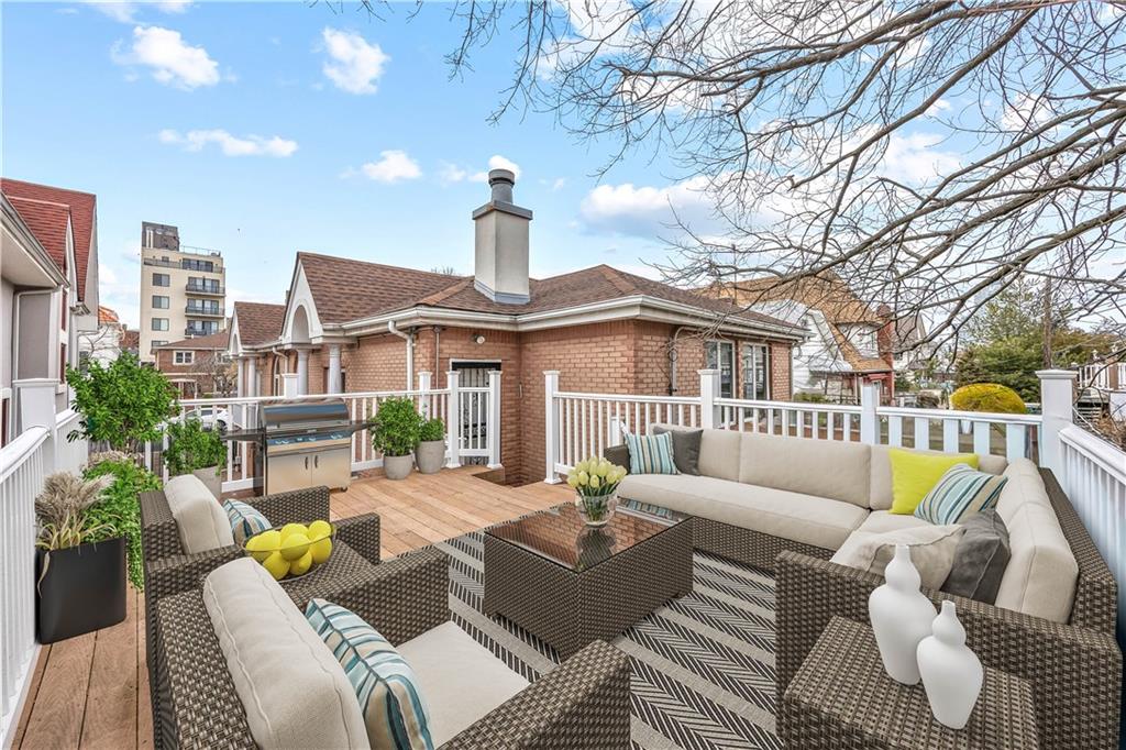 65 Amherst Street Manhattan Beach Brooklyn NY 11235