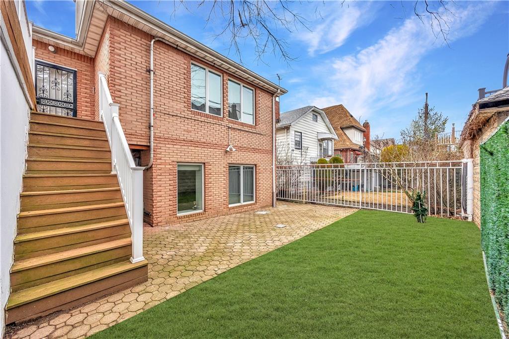 65 Amherst Street Manhattan Beach Brooklyn NY 11235