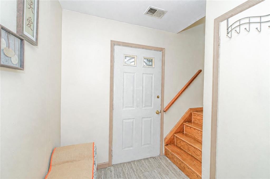 5 Kay Place Rosebank Staten Island NY 10305