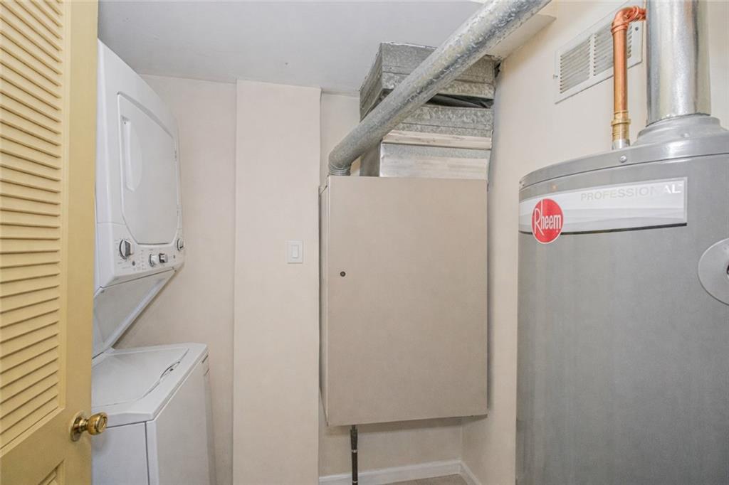 5 Kay Place Rosebank Staten Island NY 10305