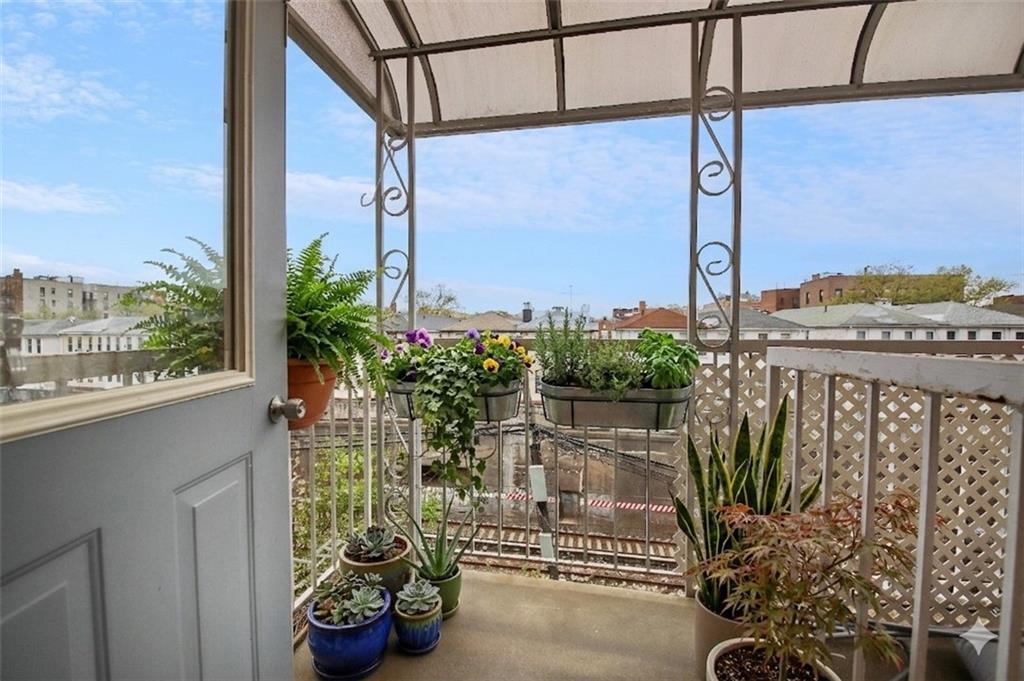 1534 West 7th Street Bensonhurst Brooklyn NY 11204