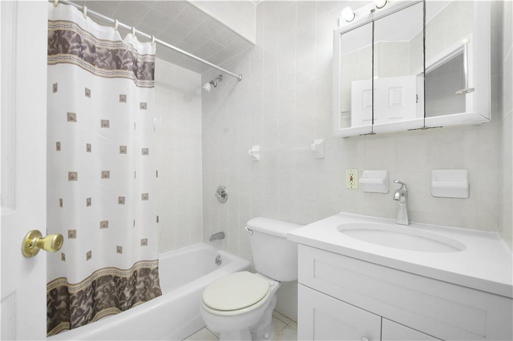 1534 West 7th Street Bensonhurst Brooklyn NY 11204