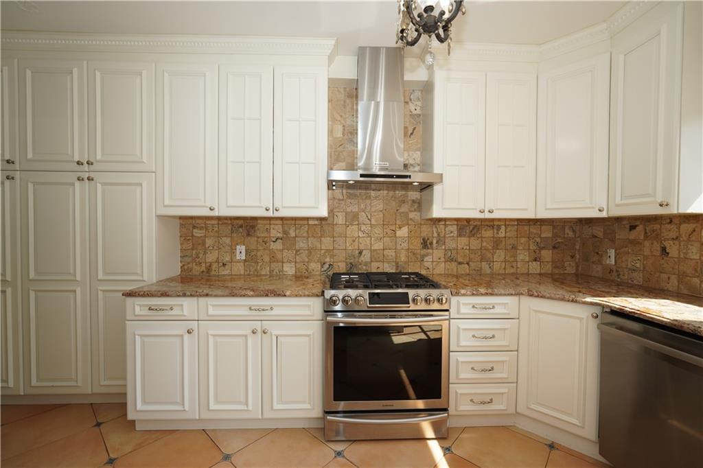 32 71st Street Bay Ridge Brooklyn NY 11209