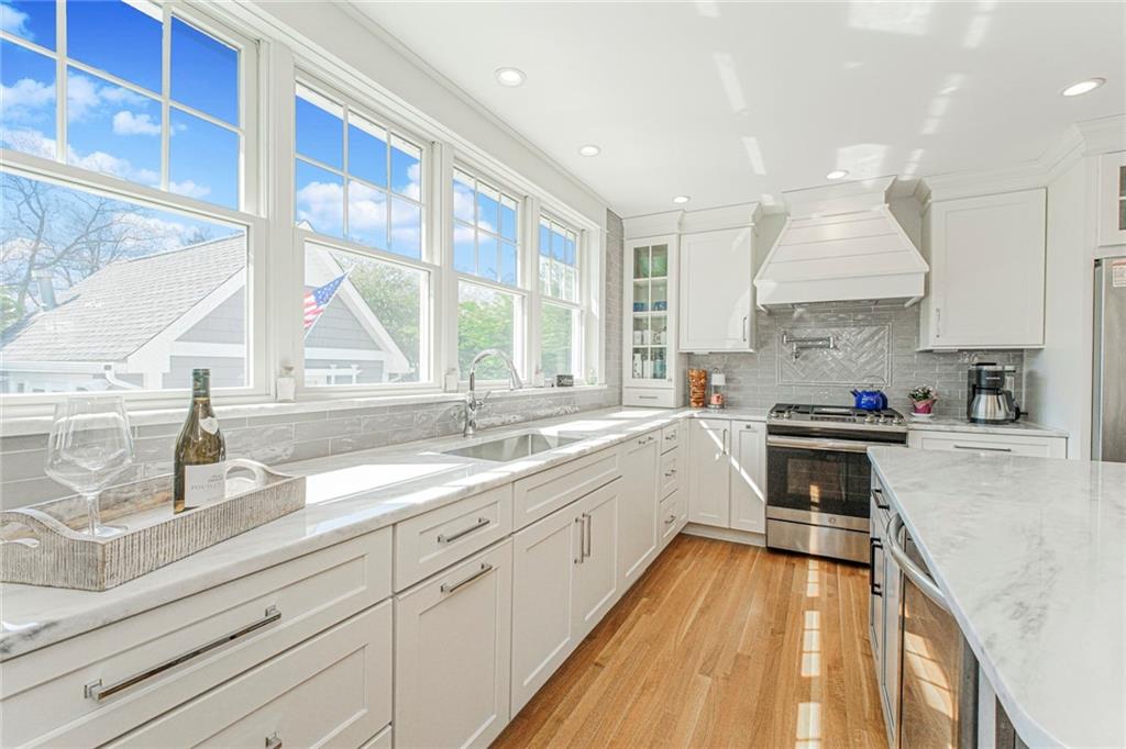 84 Elwood Place Randall Manor Staten Island NY 10301