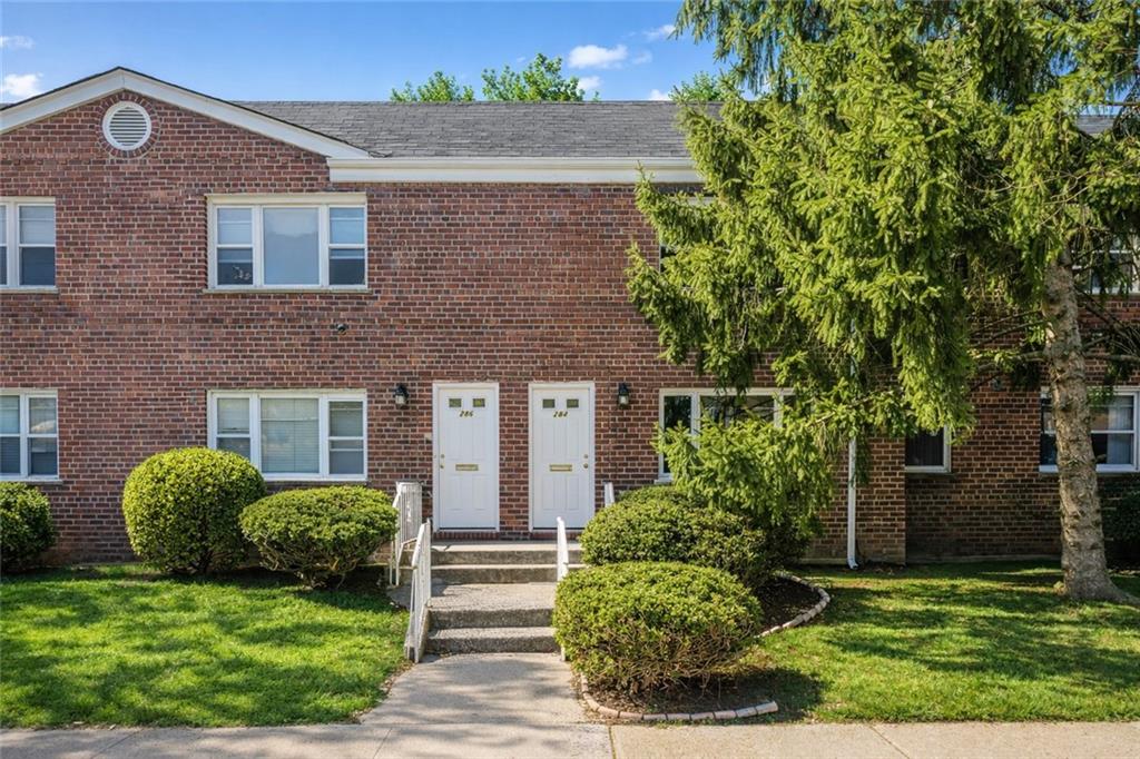 284 Bay 19th Street Bensonhurst Brooklyn NY 11214