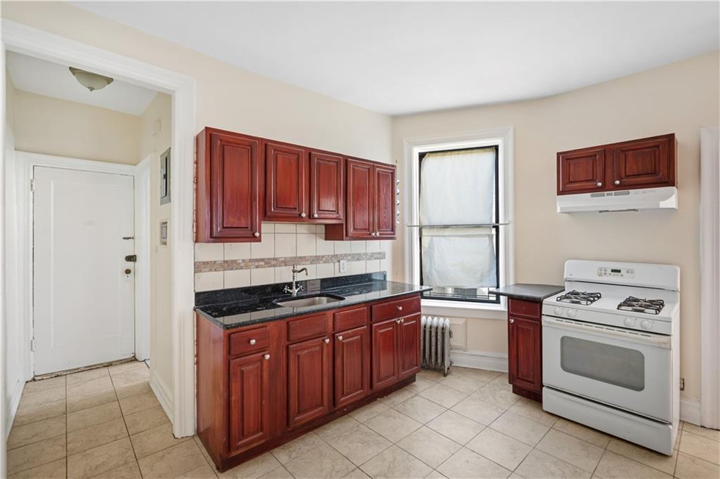 596 Wyona Street East New York Brooklyn NY 11207