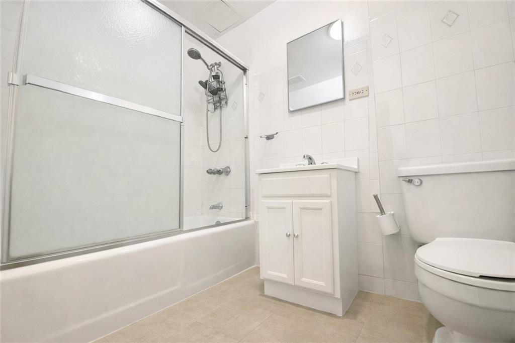 490 16th Street Windsor Terrace Brooklyn NY 11215