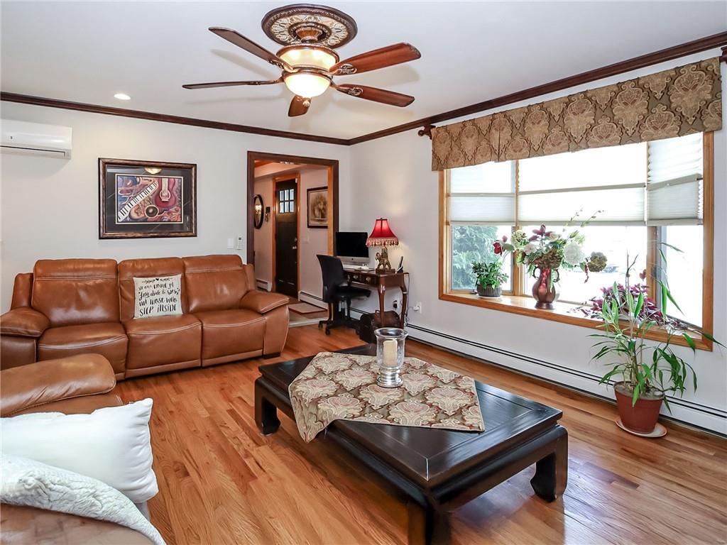 282 Billiou Street Huguenot New York NY 10312