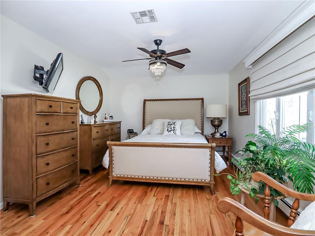 282 Billiou Street Huguenot New York NY 10312