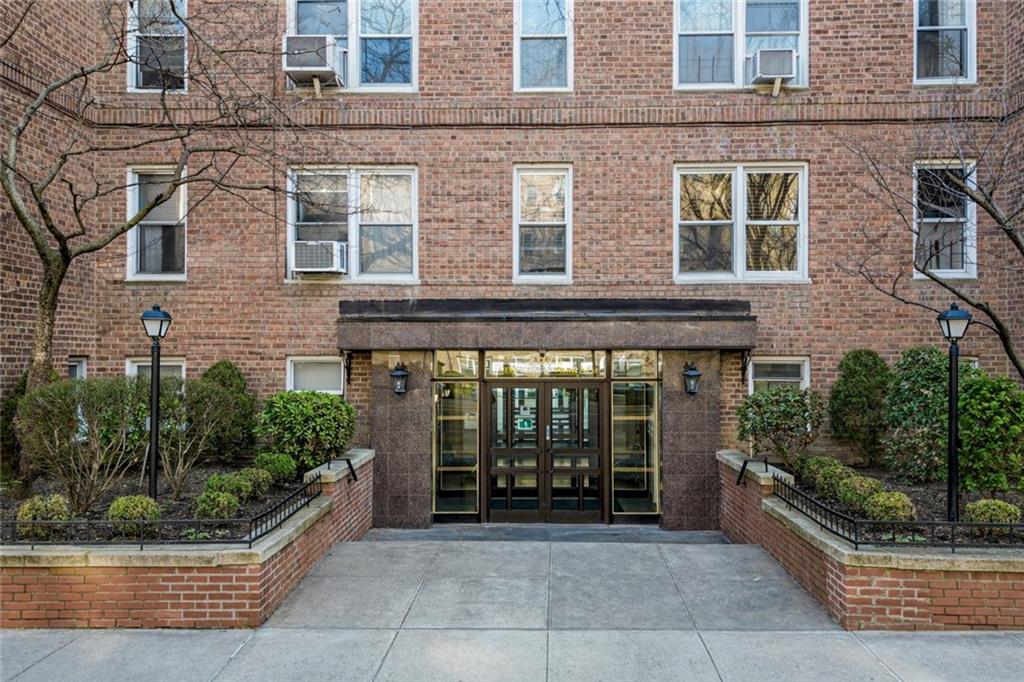 2675 Ocean Avenue Sheepshead Bay Brooklyn NY 11229