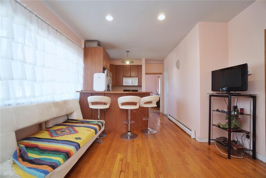 2801 East 28th Street Sheepshead Bay Brooklyn NY 11235