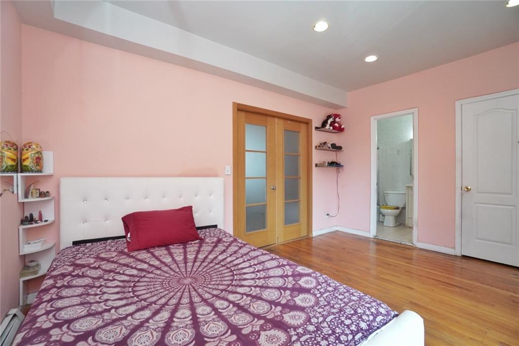 2801 East 28th Street Sheepshead Bay Brooklyn NY 11235