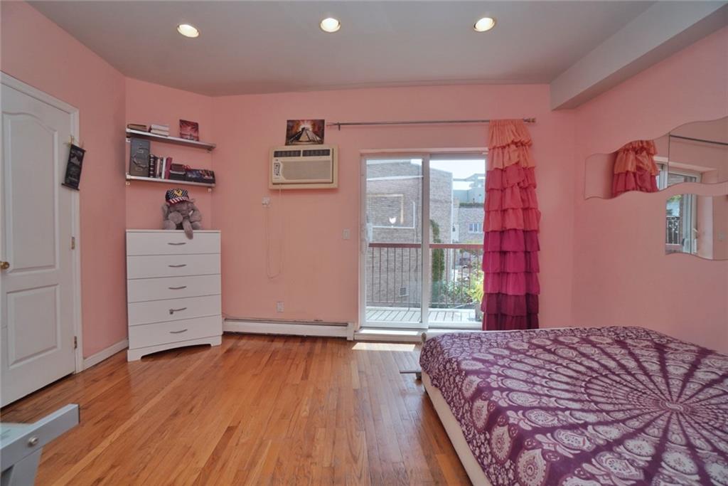 2801 East 28th Street Sheepshead Bay Brooklyn NY 11235