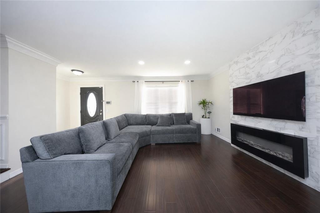 149 Freedom Avenue Bulls Head Staten Island NY 10314