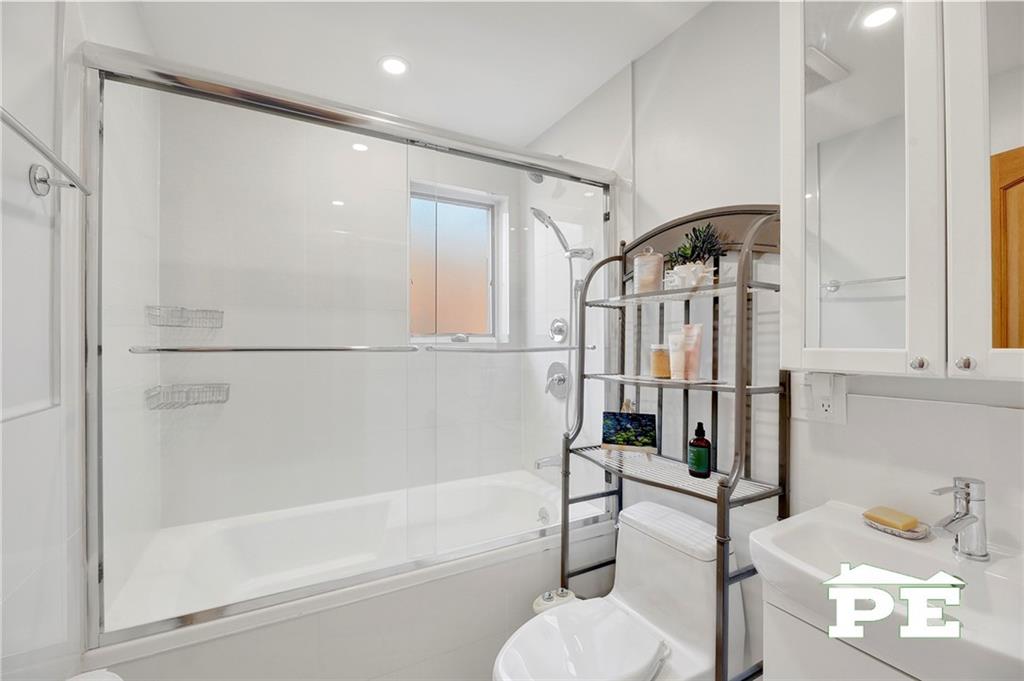 2020 Jerome Avenue Sheepshead Bay Brooklyn NY 11235