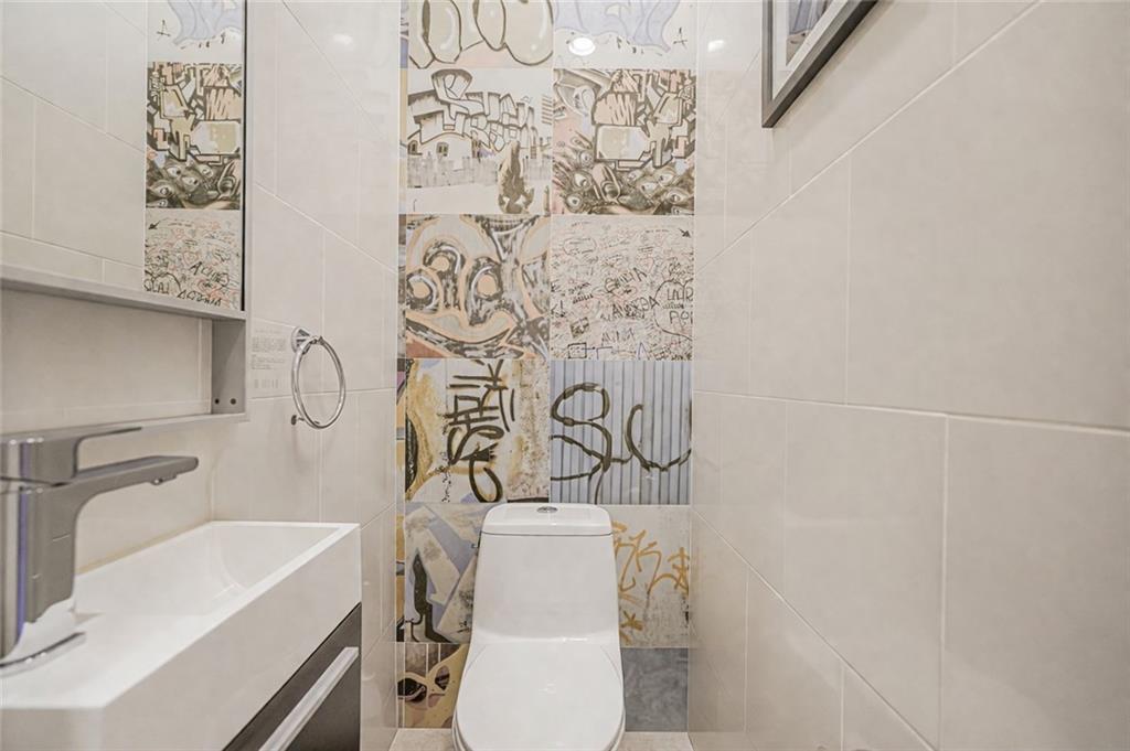 2474 East 18th Street Sheepshead Bay Brooklyn NY 11235